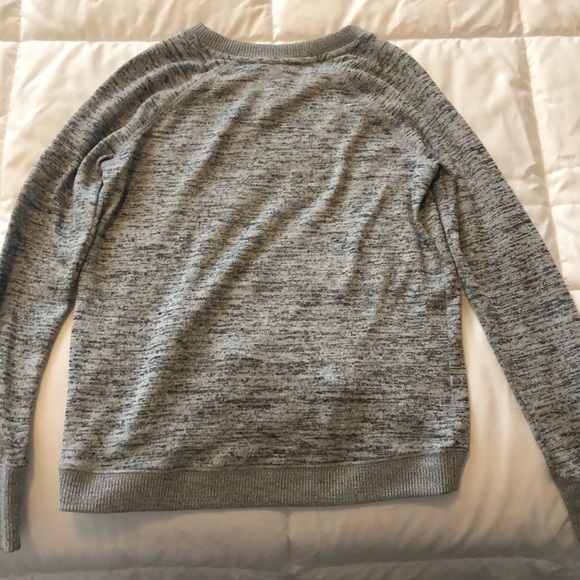 Gray long sleeve - Picture 2 of 2